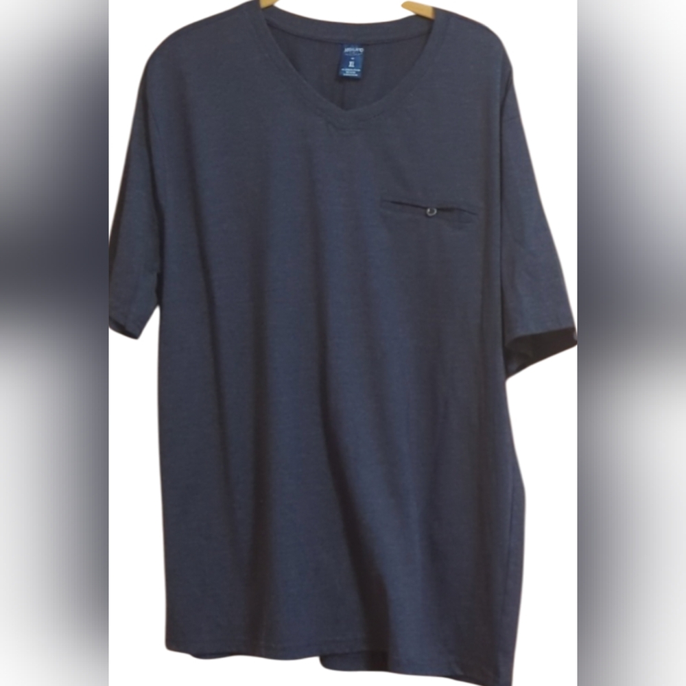 Tee Shirt. XL. Men's.  Soft.